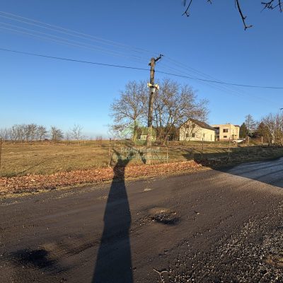 stavební pozemek Bezděkov